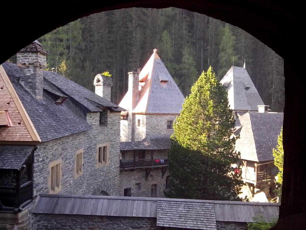 نزل Ramingsteinفي Burg Finstergrun المظهر الخارجي الصورة